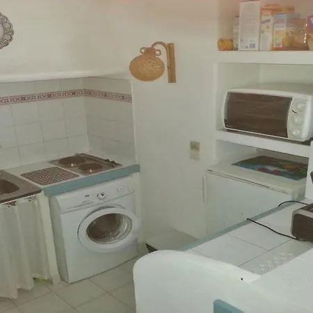 St Cyprien C17 بورتو فيكشْيو